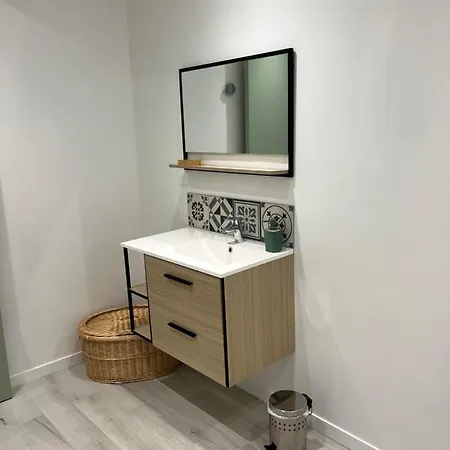 T3 En Duplex Logement Entier Charlieu Buitenkant foto